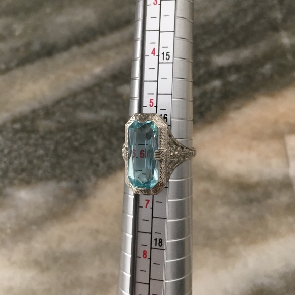 Intricate Art Deco Sterling Silver Blue Topaz Ring - Picture 12 of 15